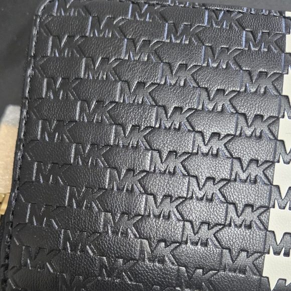 NWT Michael Kors womens jet set Continental black full zip wallet - Picture 5 of 10